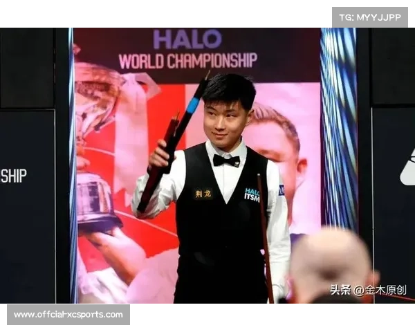 中国军团资格赛首日强势发挥八位选手成功晋级刷新历史最佳成绩 中国军团资格赛首日强势发挥八位选手成功晋级刷新历史最佳成绩